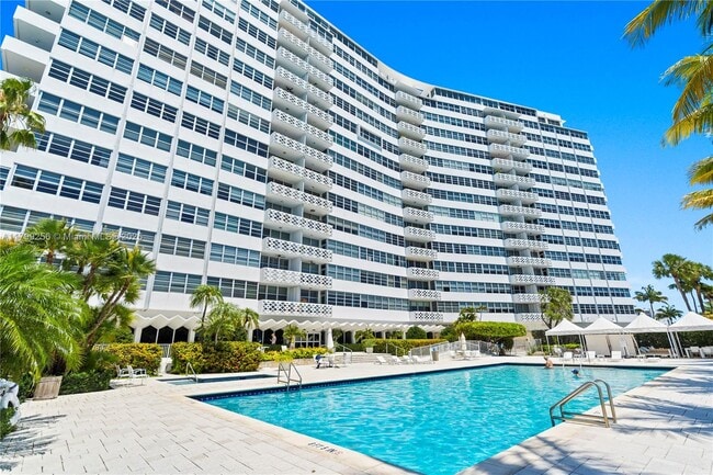 Building Photo - 20 Island Ave