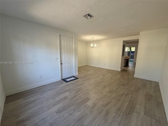 Building Photo - 4282 NE 9th St