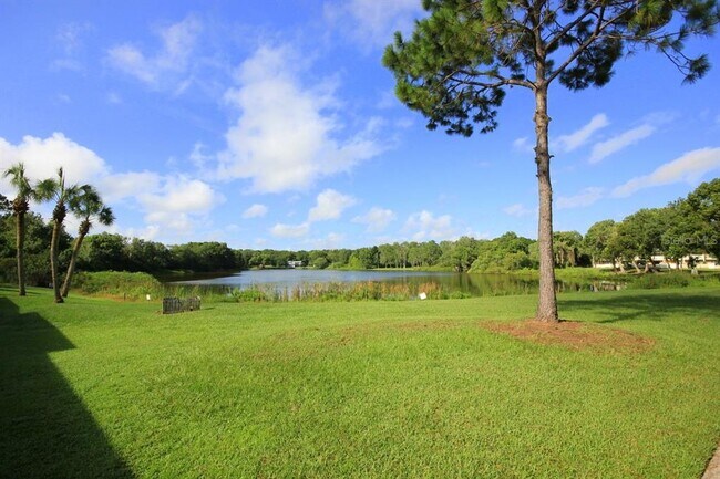 Building Photo - 22640 Watersedge Blvd