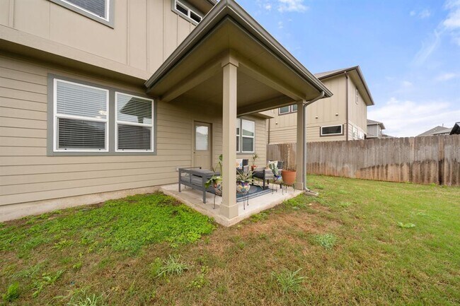 Building Photo - 3200 College Park Dr