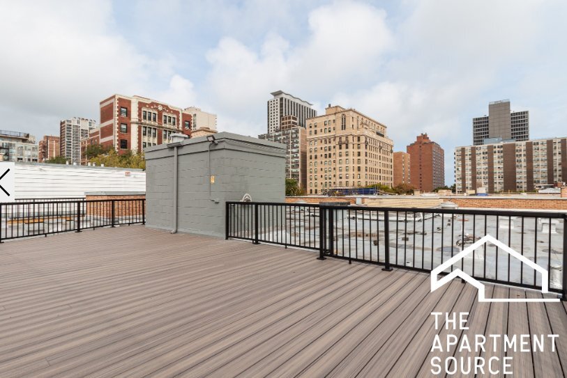 Building Photo - 445 W Barry Ave