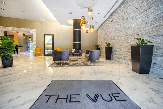 Building Photo - 1250 S Miami Ave