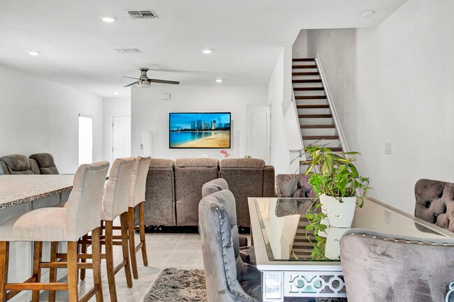 Building Photo - 3209 Penny Cove Ln