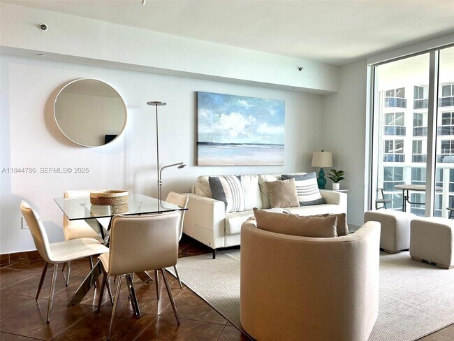 Building Photo - 1830 S Ocean Dr