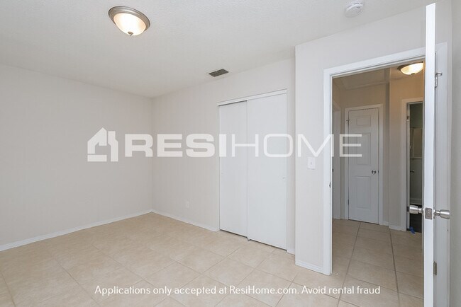 Building Photo - HOME FOR RENT!!