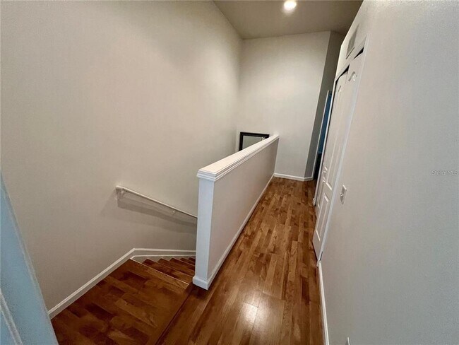 Building Photo - 26543 Castleview Way
