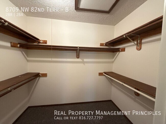 Building Photo - 8709 NW 82 Terrace