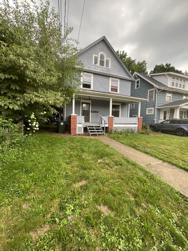 Primary Photo - 1212 18th St NW