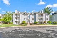 Building Photo - Amazing 2 Bedroom Rental
