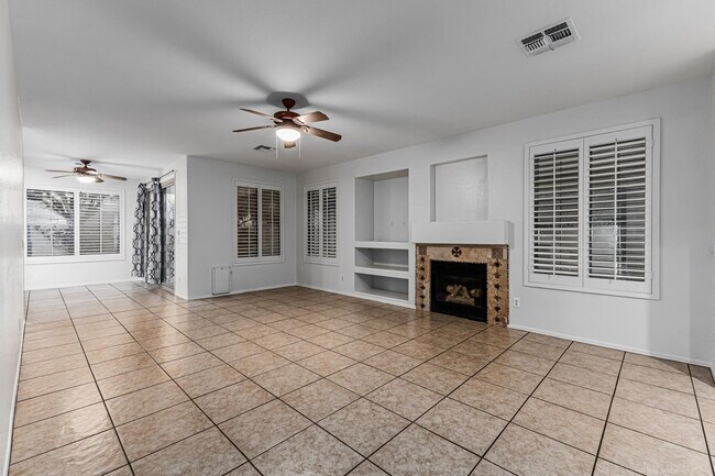 Building Photo - 20944 N 94th Ln