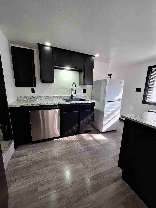 Building Photo - 14320 Short Pine Dr