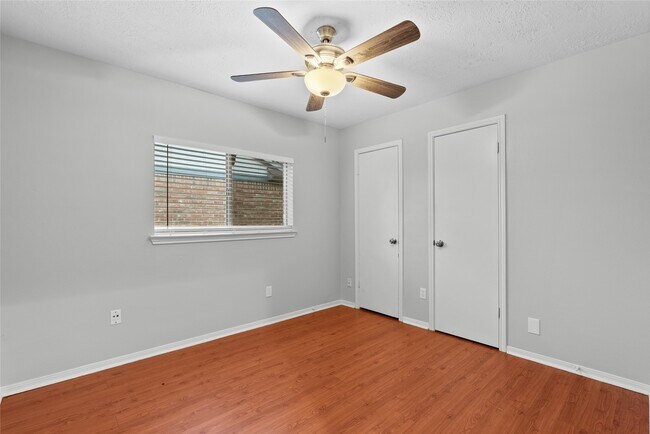 Building Photo - 15834 Constitution Ln