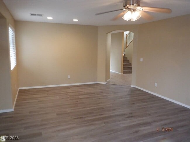 Building Photo - 7920 Windhamridge Dr