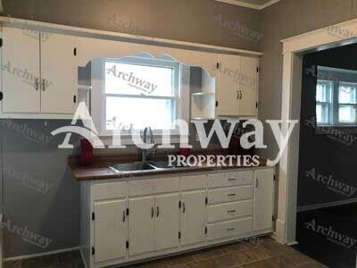 Building Photo - 559 S Arlington Ave
