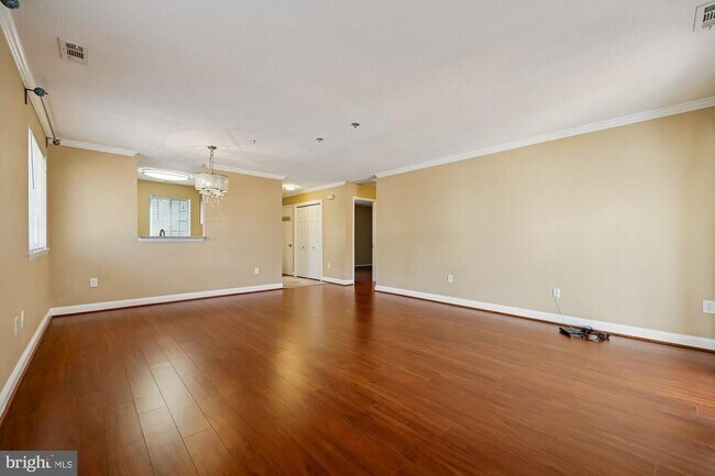 Building Photo - 11407 Herefordshire Way