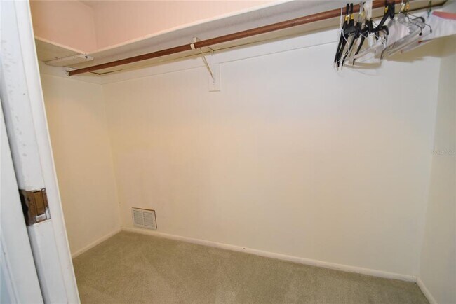 Building Photo - 1365 De Prie Rd