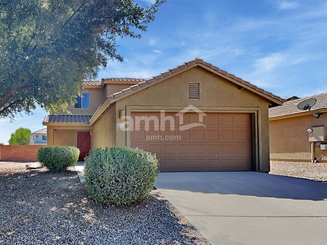 Building Photo - 8530 E Pena Blanca Dr