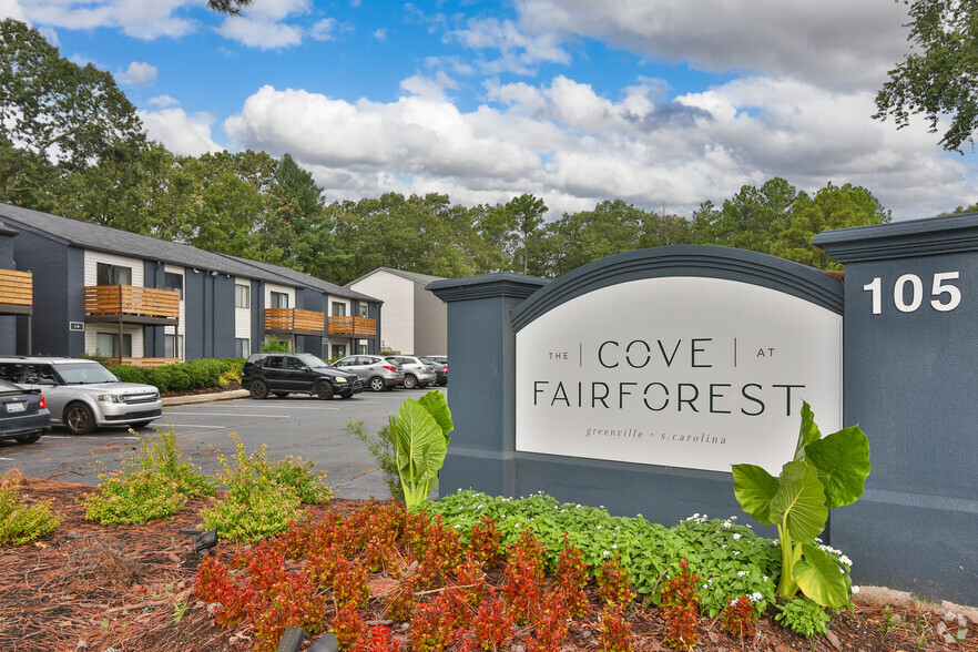 Primary Photo - The Cove at Fairforest Apartments