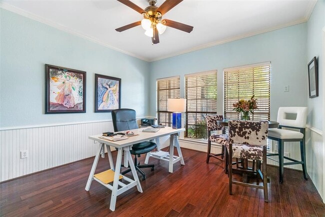 Building Photo - 12433 Montego Plaza