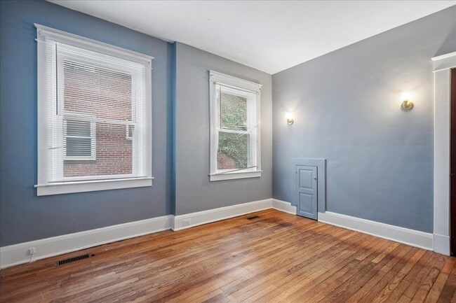 Building Photo - 4007 Biddison Ln