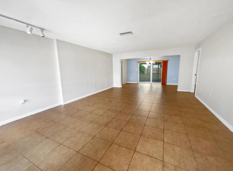 Building Photo - 8915 NW 11th St