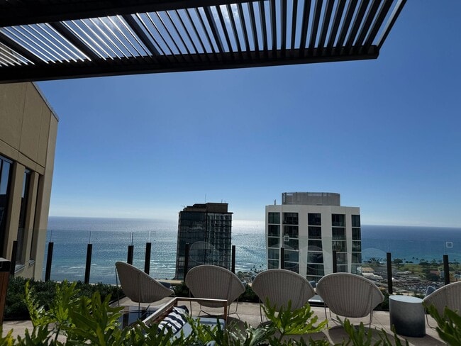 Building Photo - Aalii Studio unit