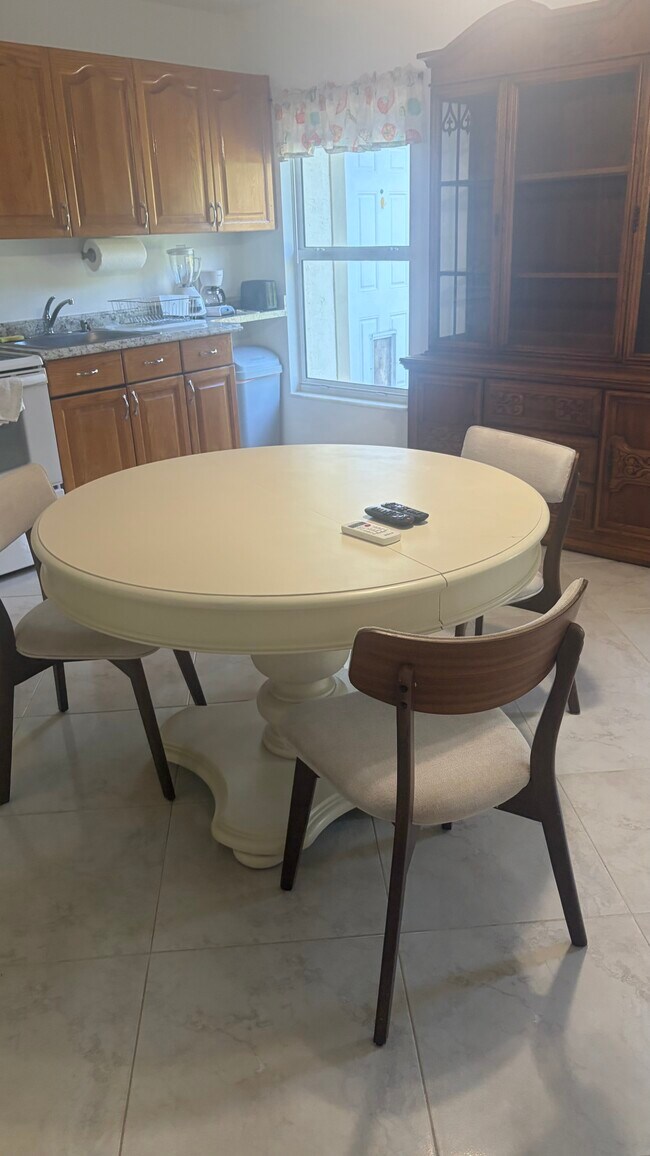 Building Photo - 17862 121st Terrace N