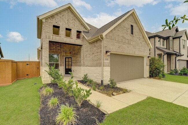 Building Photo - 21138 Garden Palm Dr