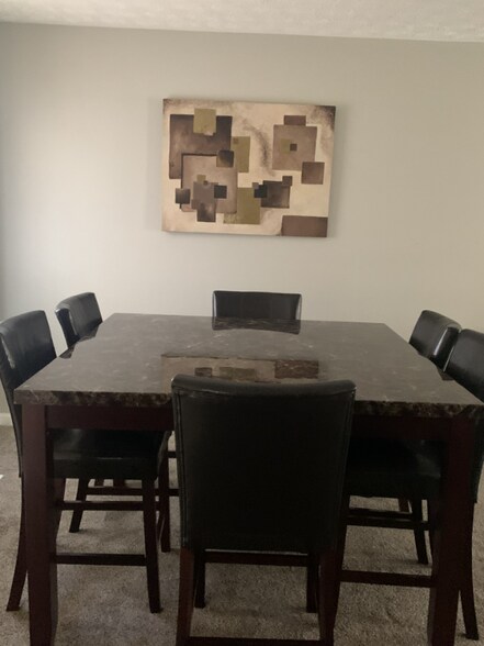 Building Photo - 4921 Ivey Ln