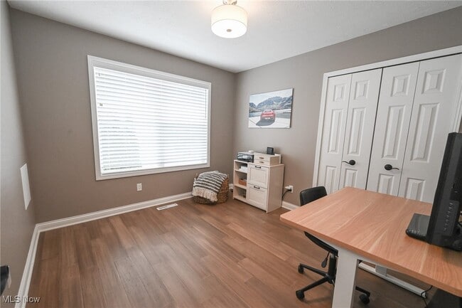 Building Photo - 1305 Fieldstone Ct