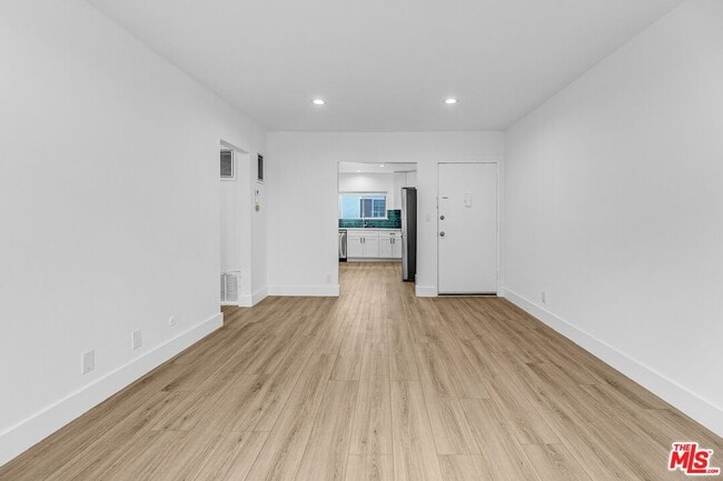 Building Photo - 2007 Vestal Ave