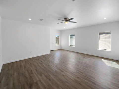 Building Photo - 5606 Lehigh St