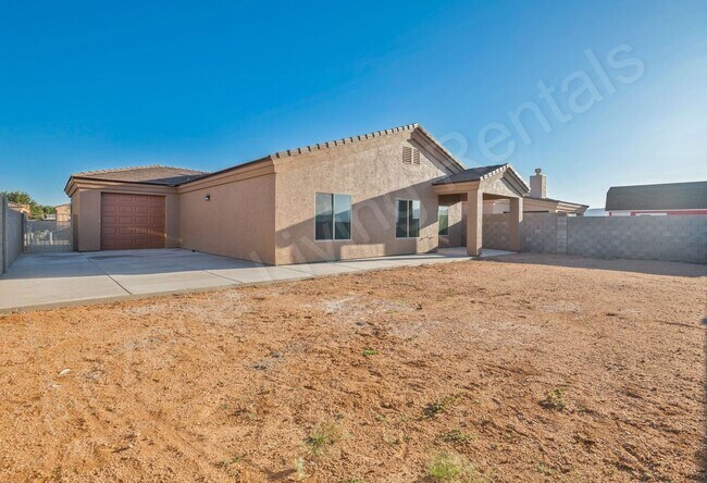 Building Photo - BE THE FIRST IN THIS BEAUTIFUL NEW HOME!
