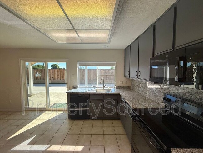 Building Photo - 1520 Andrew St