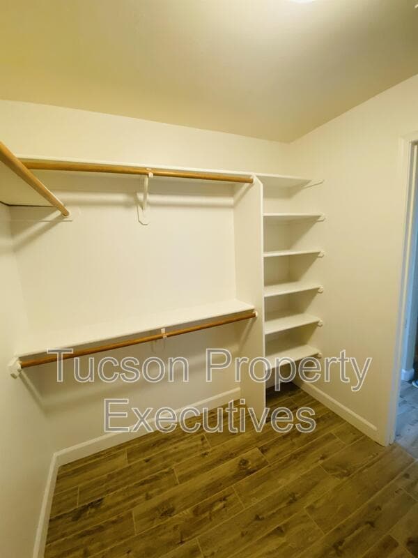 Building Photo - 9599 N Crestone Dr