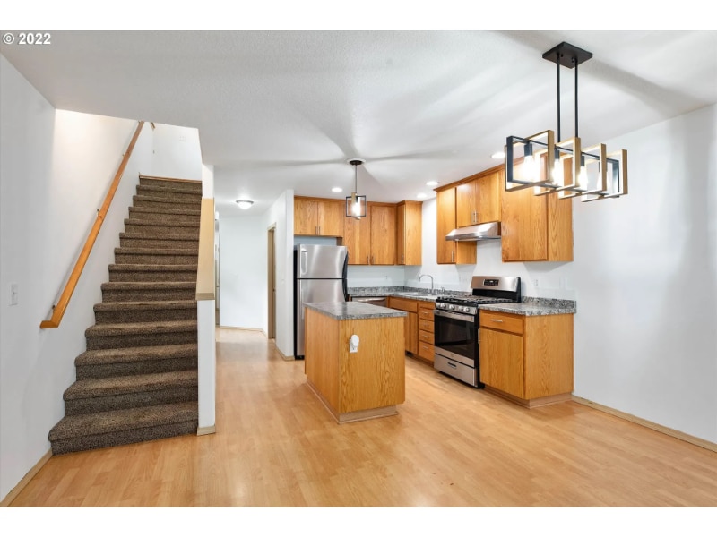 Building Photo - 3552 SE 66th Ave