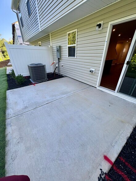 Building Photo - 6650 Gibraltar Rock Dr