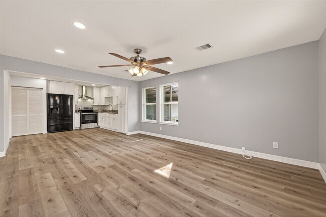 Building Photo - 7436 Abilene St