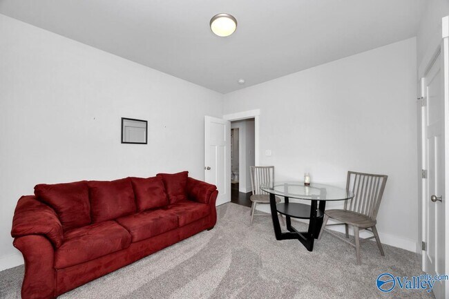 Building Photo - 107 Havner Dr