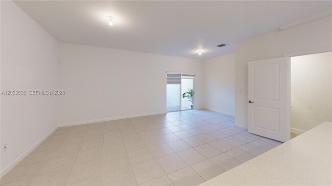 Building Photo - 12875 SW 243rd Terrace
