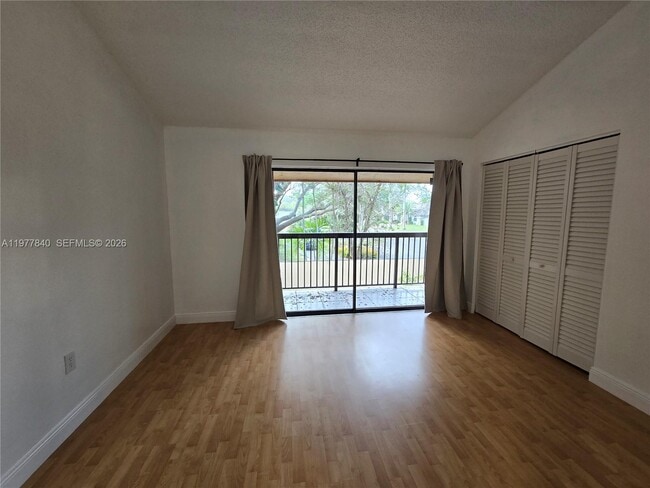 Building Photo - 7847 SW 102nd Ln