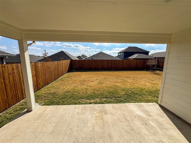 Building Photo - 2110 Dunbar Dr