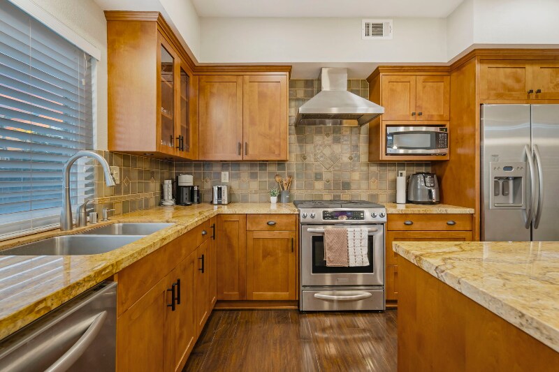 Building Photo - 13103 Ireland Ln