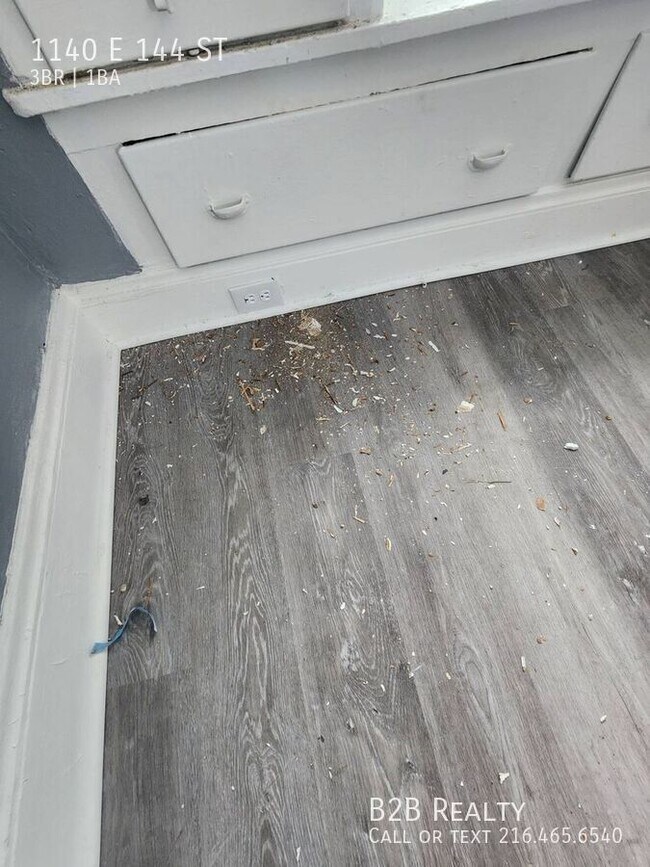 Building Photo - 1140 E 144th St