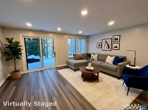 Building Photo - 78 Shepard Ave