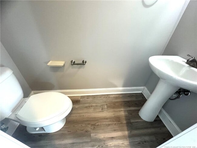 Building Photo - 571 Weston Woods St