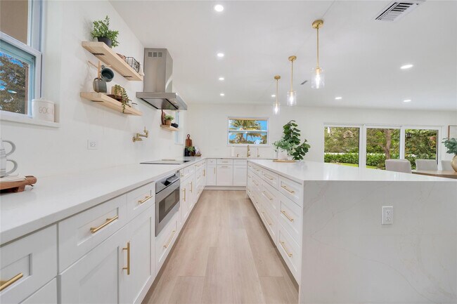 Building Photo - 4893 S Kay St