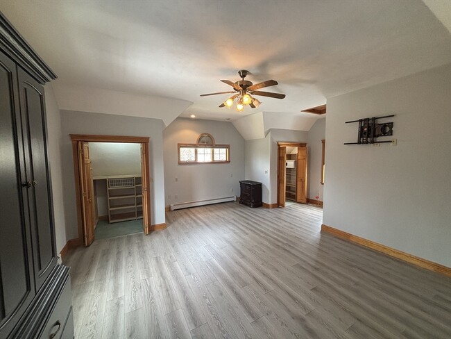 Building Photo - 276 Bullard St