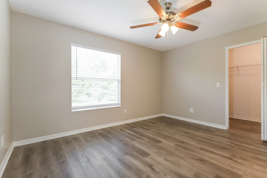 Building Photo - 4403 Silver Falls Dr