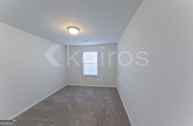 Building Photo - 132 Western Red Cedar Dr